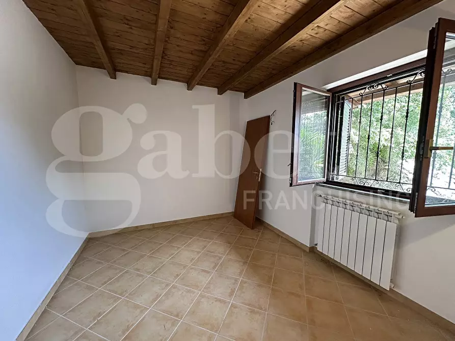 Immagine 39 di Villa in vendita  in Via ORIOLESE, 00 a Manziana