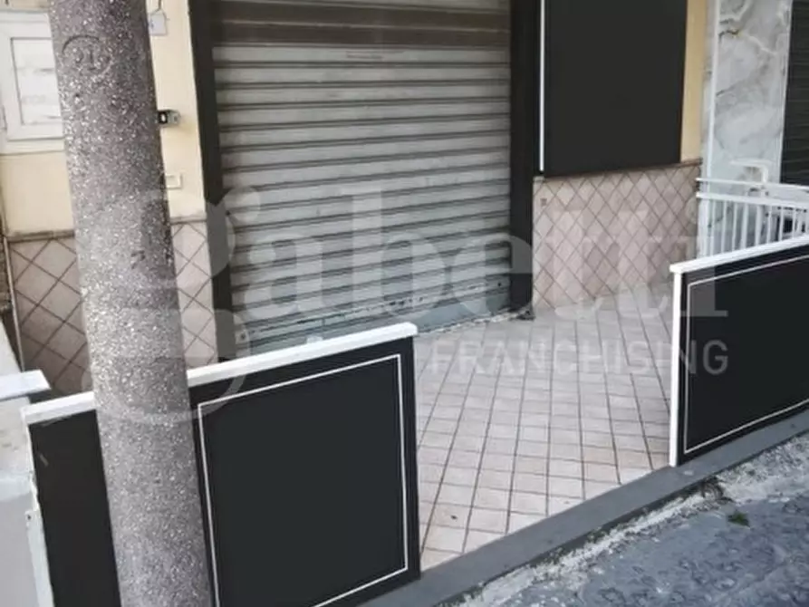 Immagine 2 di Negozio in affitto  in Via Virgilio, 3 a Sant'arpino