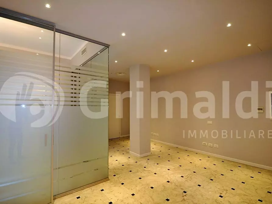 Immagine 4 di Ufficio in affitto  in Via Foro Buonaparte, 12 a Milano