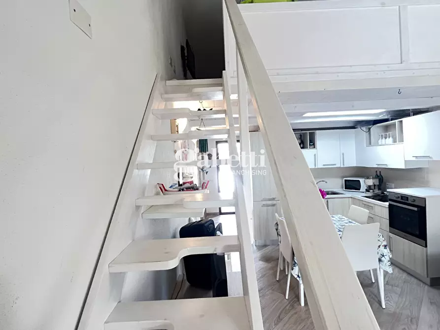 Immagine 12 di Villetta a schiera in vendita  in Via Macomer, 12 a Budoni