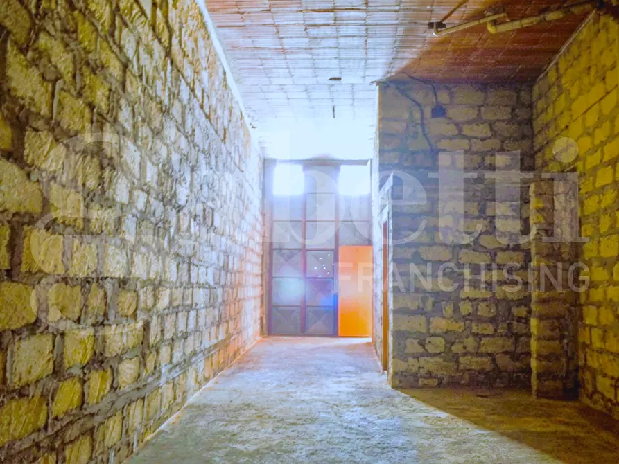 Immagine 34 di Casa indipendente in vendita  in Corso Vittorio Emanuele, 443 a Comiso