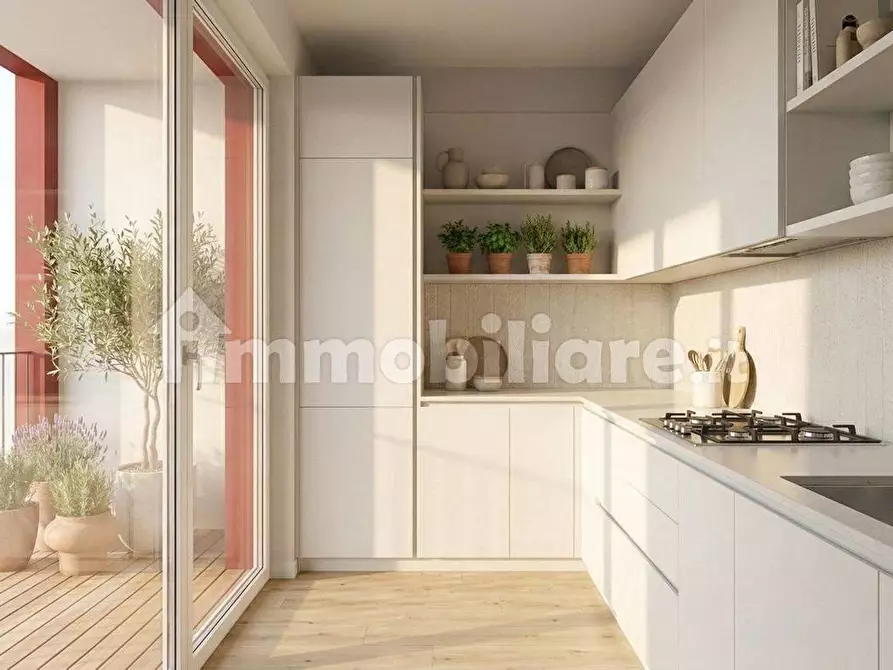 Immagine 4 di Appartamento in vendita  in Via Ugo De Carolis, 31 a Roma