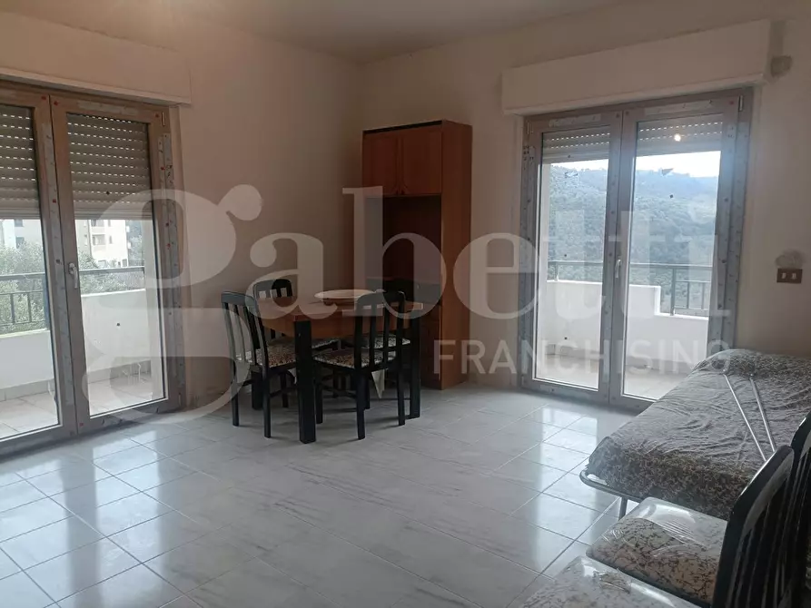 Immagine 5 di Appartamento in vendita  in Viale Cassiodoro, 2 a Squillace
