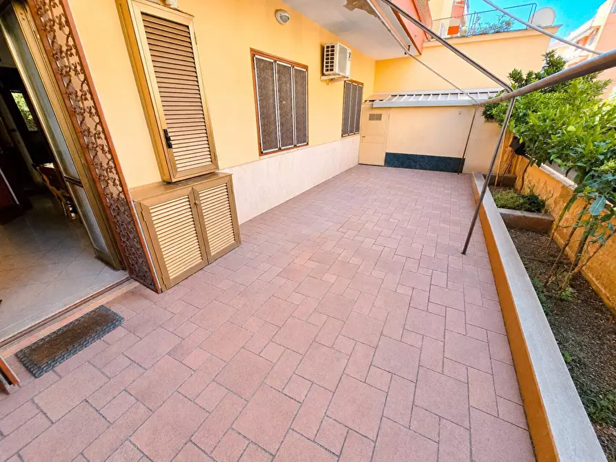 Immagine 1 di Appartamento in vendita  in Via Cardinal Grampi, 121 a Roma
