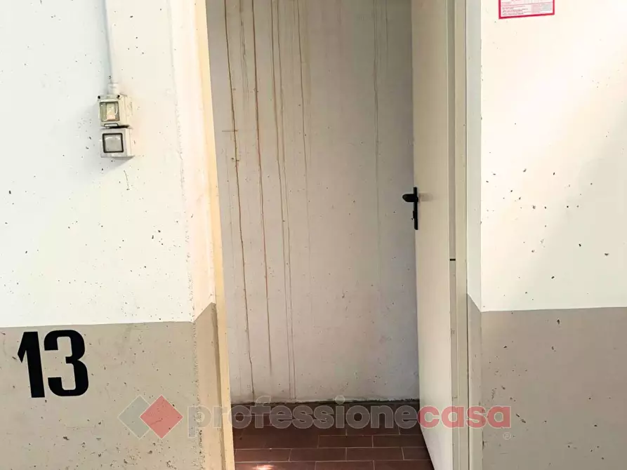 Immagine 3 di Box auto in vendita  in Via Betti a Perugia