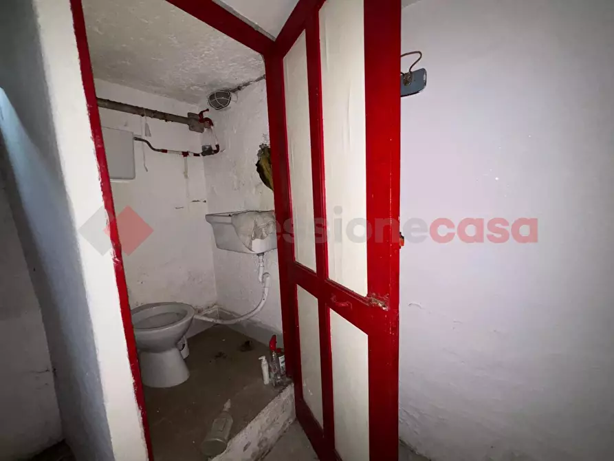 Immagine 5 di Negozio in affitto  in Via Sorbero, 7 a Colleferro