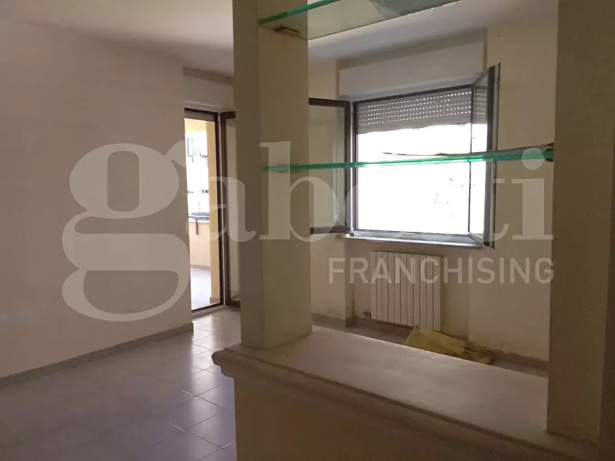 Immagine 15 di Appartamento in vendita  in Piazza G.B.TEDESCO, 6 a Taranto