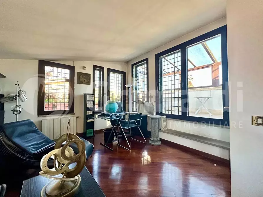 Immagine 35 di Casa bifamiliare in vendita  in Via Giuseppe Balzaretto, 1 a Roma