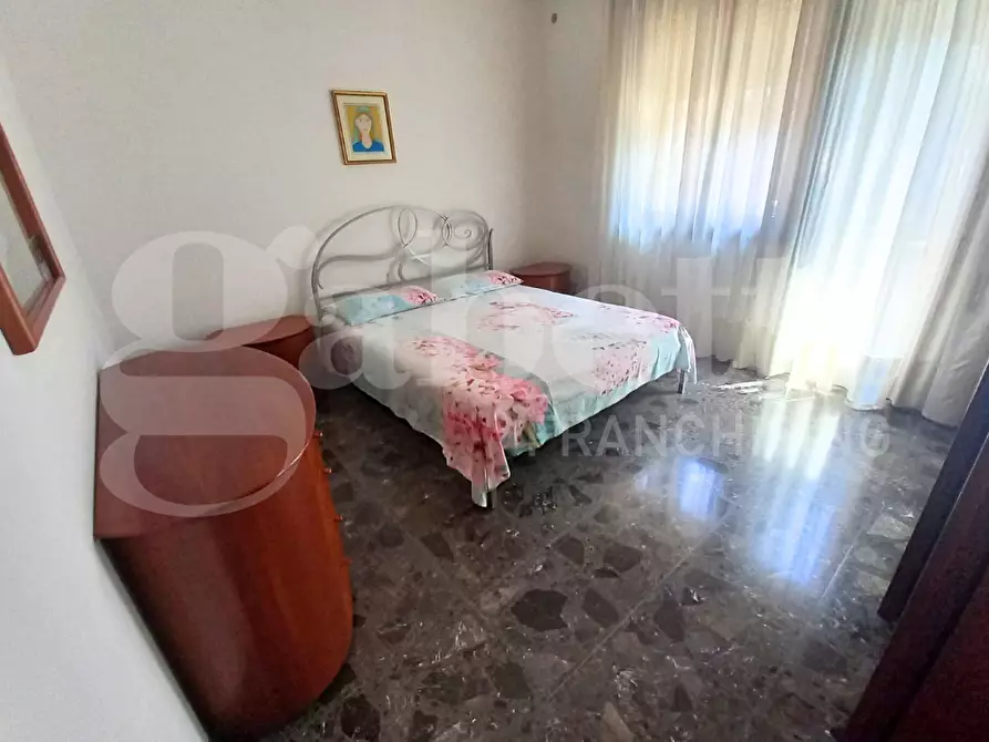 Immagine 16 di Appartamento in vendita  in Via SOTTOMARINA - VIALE VENETO, 12 a Chioggia