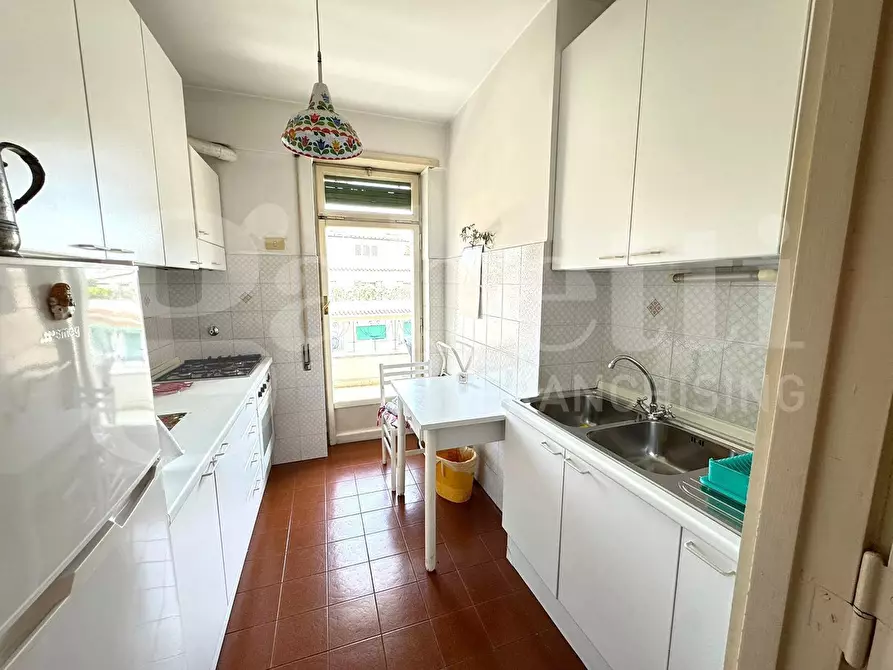Immagine 10 di Appartamento in vendita  in Via Bolsena a Roma