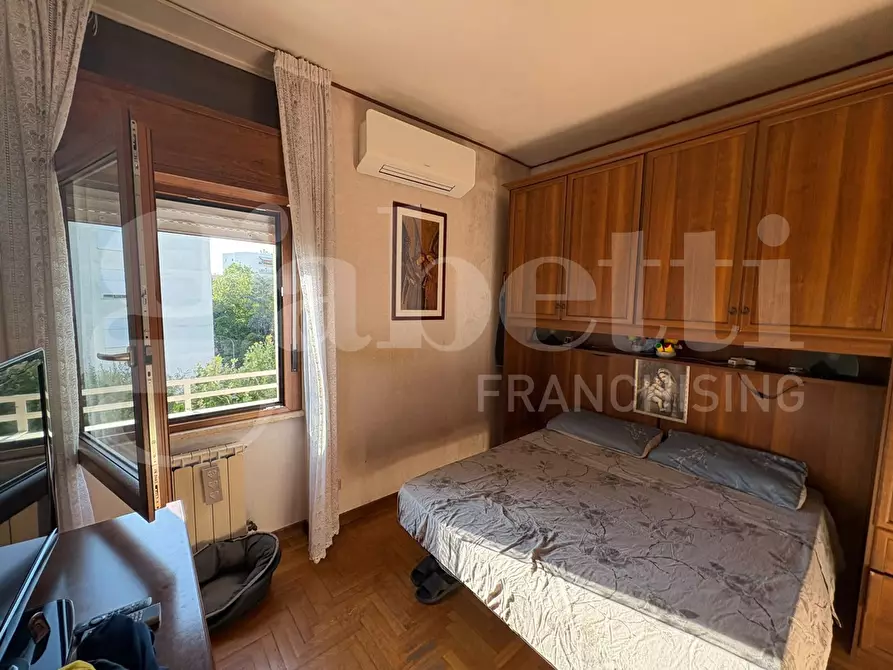 Immagine 12 di Appartamento in vendita  in Via Marcello Piacentini, 25 a Roma