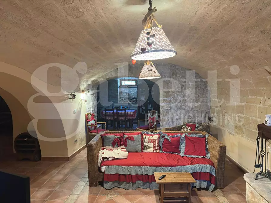 Immagine 40 di Villa in vendita  in Via Carrara Lama Di Macina a Bisceglie