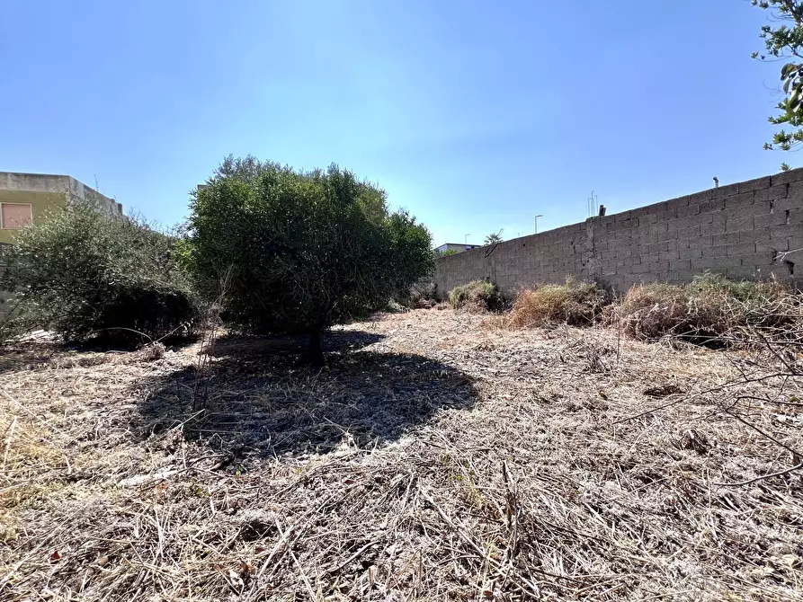 Immagine 3 di Terreno residenziale in vendita  in Via GARIBALDI, SNC a Maracalagonis