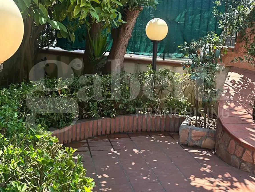 Immagine 18 di Casa indipendente in vendita  in Corso Umberto I, 193 a Torre Annunziata