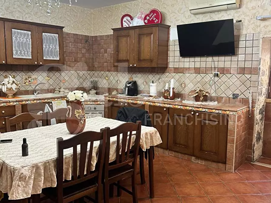 Immagine 5 di Appartamento in vendita  in Vico Stretto, 18 a Torre Annunziata