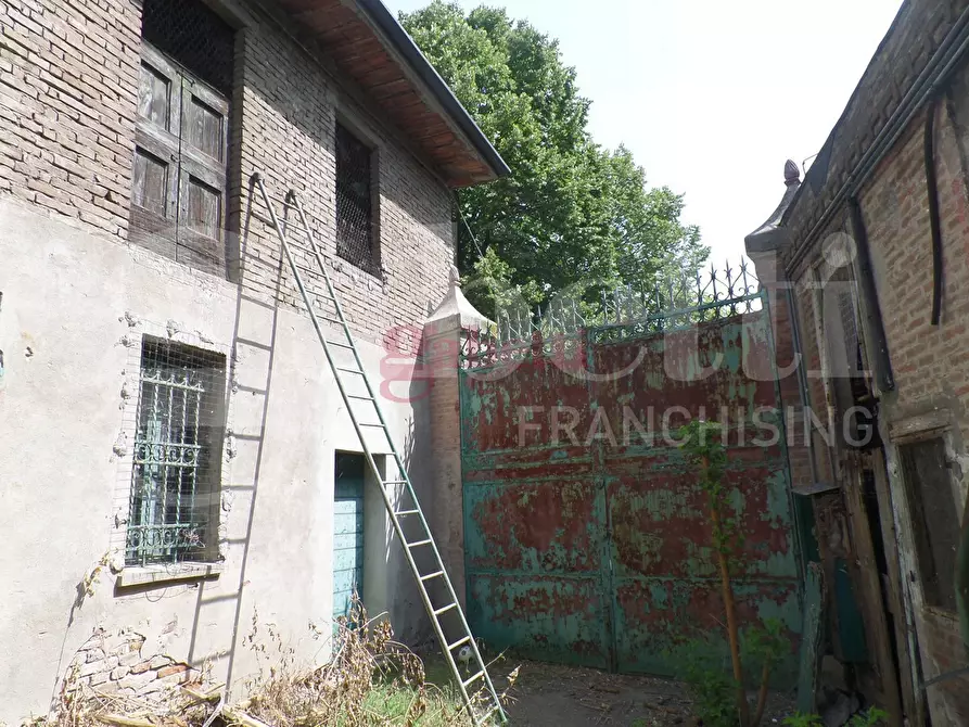 Immagine 9 di Casa indipendente in vendita  in Via F. Gallerani, 72 a Cento