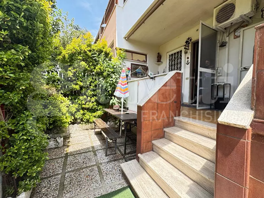 Immagine 5 di Appartamento in vendita  in Via Ettore, 3 a Ardea