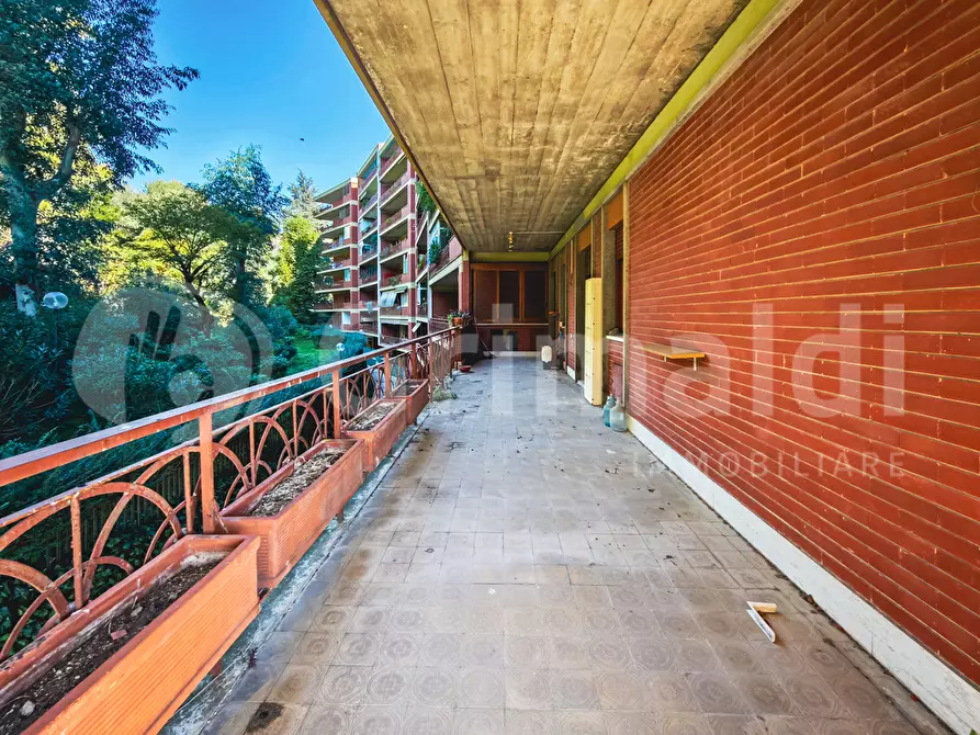 Immagine 10 di Appartamento in vendita  in Via Campodimele, 1 a Roma