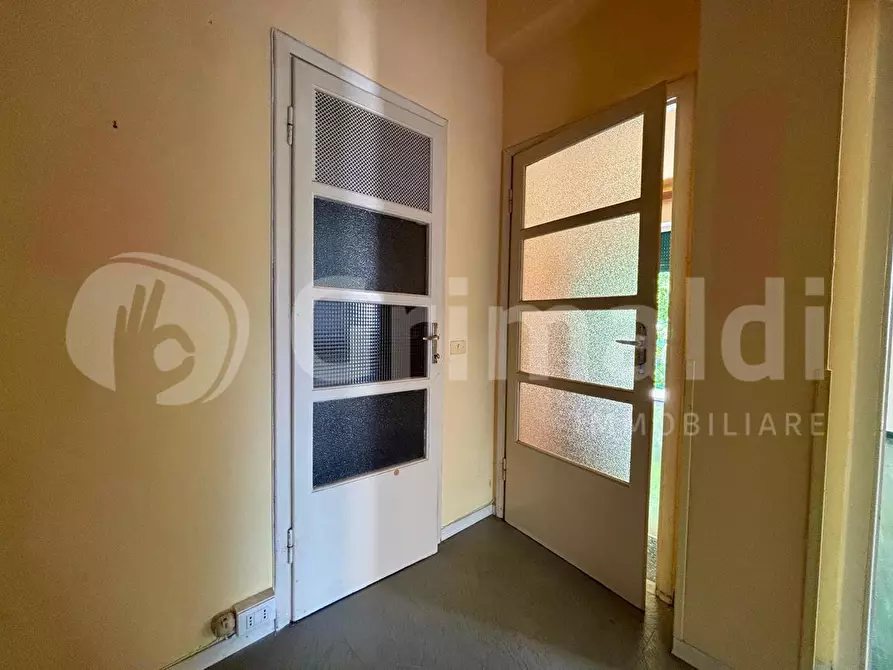 Immagine 20 di Appartamento in vendita  in Viale mameli a Livorno