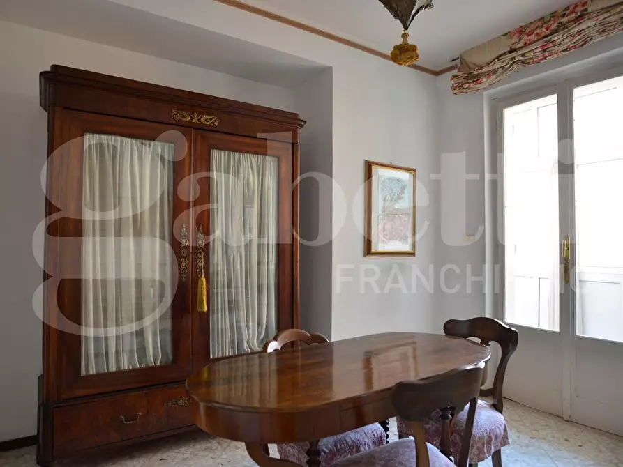 Immagine 17 di Appartamento in vendita  in Largo Ignazio Ciaia, 13 a Bari