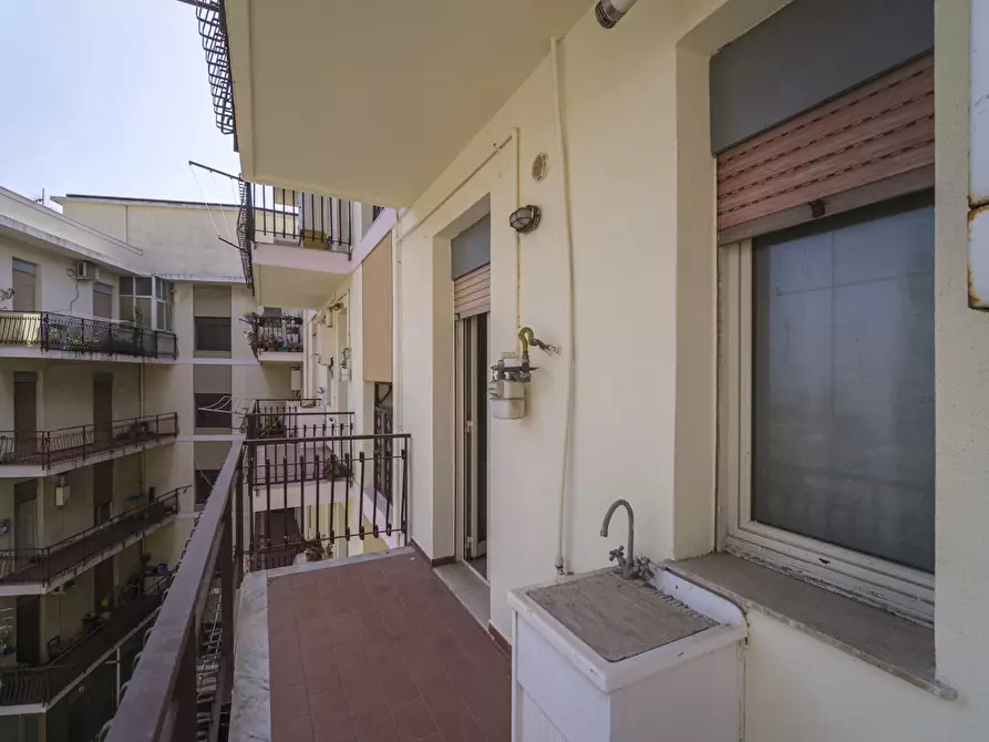 Immagine 17 di Appartamento in vendita  in Via Contesse, 31 a Messina