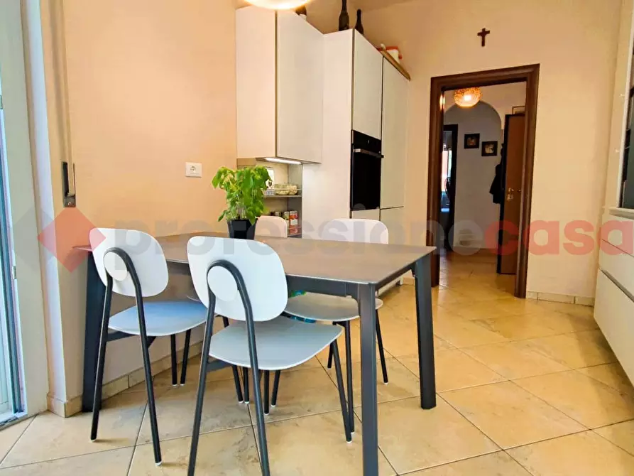 Immagine 6 di Appartamento in vendita  in Via TOGLIATTI, 11 a Locate Di Triulzi