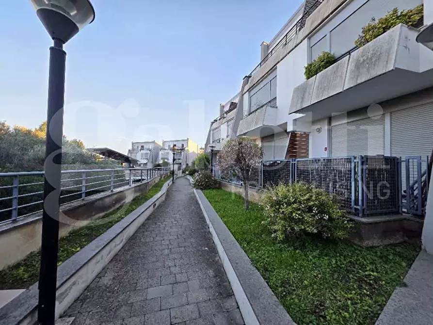 Immagine 4 di Appartamento in vendita  in Via Ardara, 32 a Roma