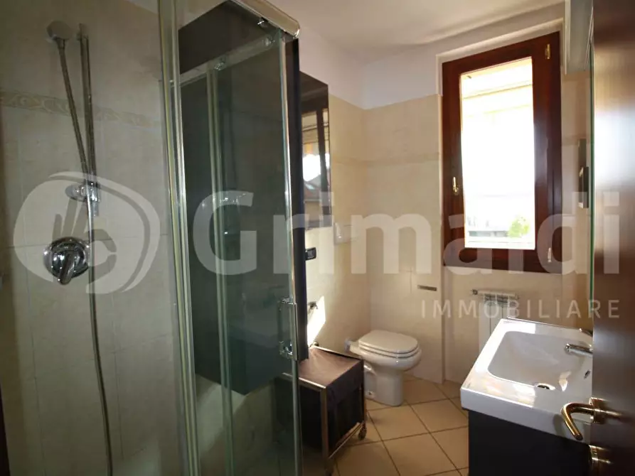 Immagine 12 di Appartamento in vendita  in Via puccini, 2 a Arcore