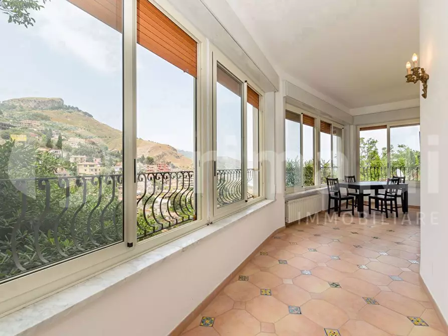 Immagine 19 di Appartamento in vendita  in Via Fontana Vecchia, 5 a Taormina