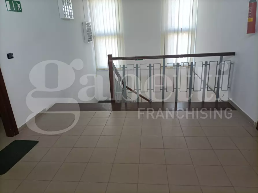 Immagine 17 di Ufficio in affitto  in Contrada BELLINO, SNC a Catanzaro