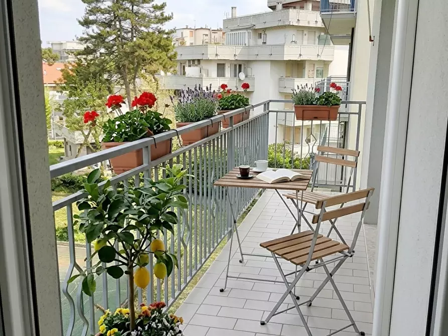 Immagine 7 di Appartamento in affitto  in Viale romagna lido di savio, 38 a Ravenna