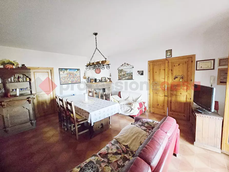 Immagine 1 di Appartamento in vendita  in Via Nucleo Le Casette, snc a Morro Reatino