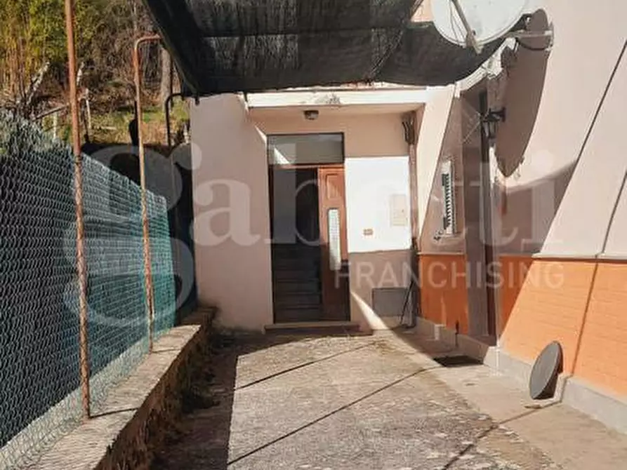 Immagine 3 di Casa indipendente in vendita  in Via dell'alpino, snc a Petrella Salto