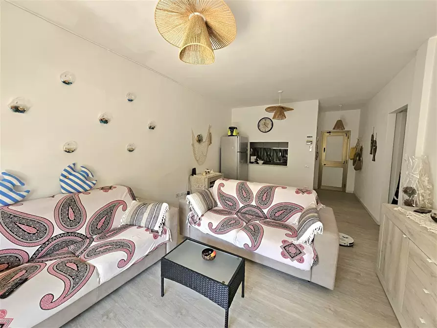 Immagine 4 di Appartamento in vendita  in Via DEL BALICO, 1 a Massa