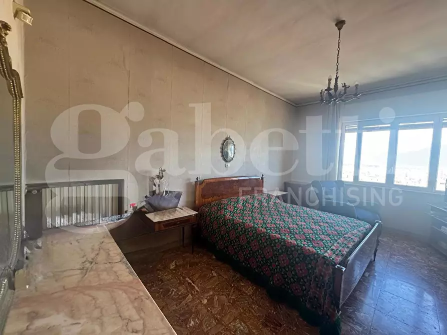 Immagine 43 di Appartamento in vendita  in Piazza Ernesto Cesaro, 55 a Torre Annunziata