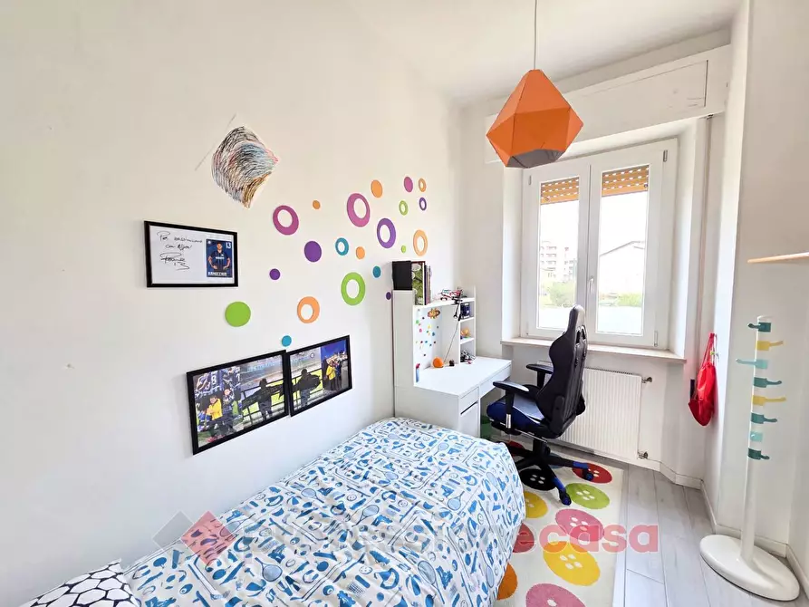 Immagine 11 di Appartamento in vendita  in Via Della Repubblica a Bastia Umbra