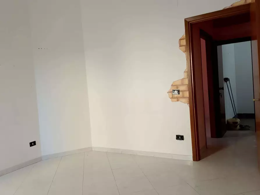 Immagine 23 di Casa indipendente in vendita  in Via Trento a Mondragone