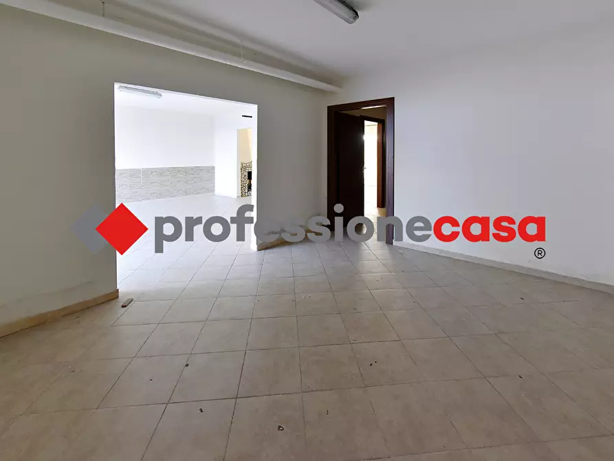 Immagine 12 di Villetta a schiera in vendita  in Via Ugo Foscolo, 36 a Santa Maria Capua Vetere