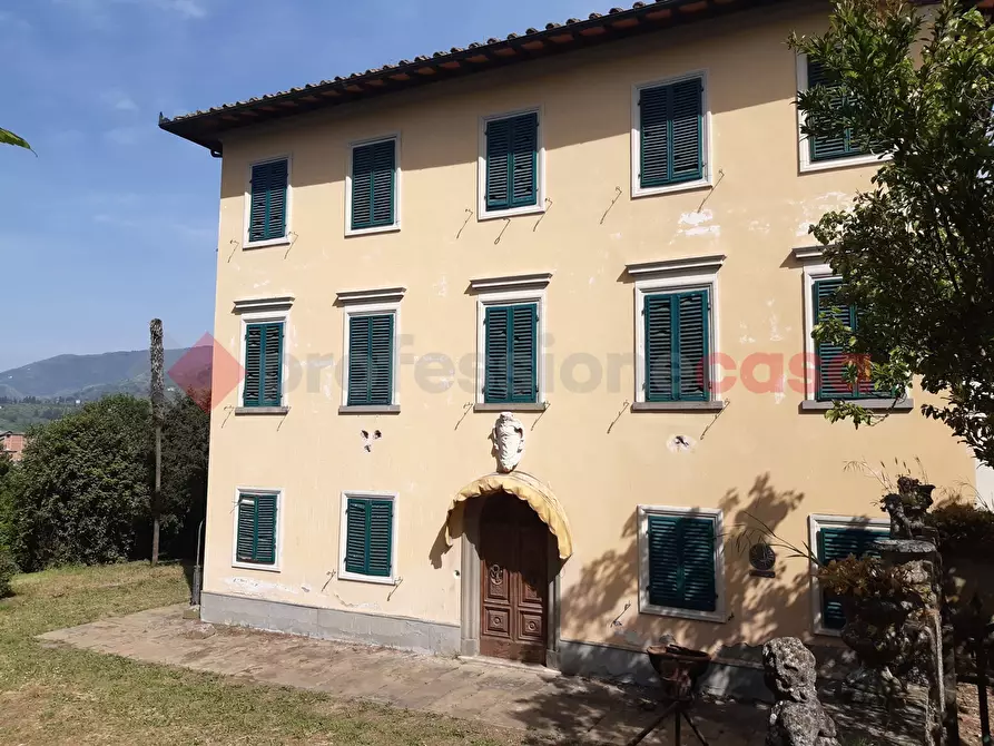 Immagine 16 di Villa in vendita  in Via villa del vescovo, 41 a Uzzano