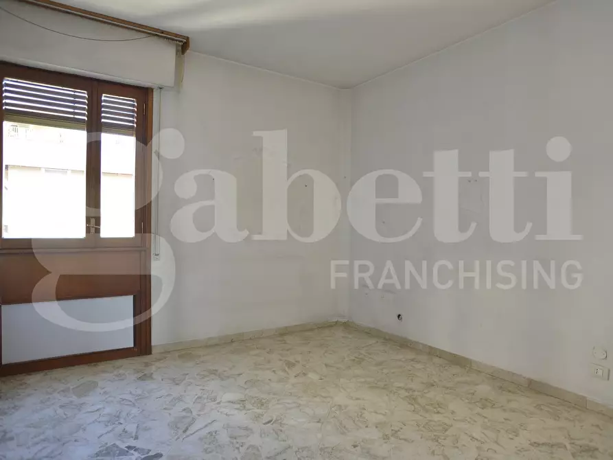 Immagine 20 di Appartamento in vendita  in Viale delle Repubblica, 60 a Bari