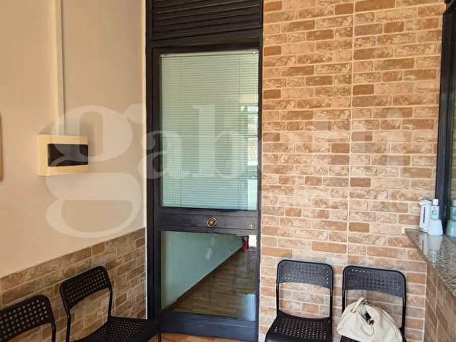 Immagine 5 di Ufficio in vendita  in Via Gambardella, 16 a Torre Annunziata