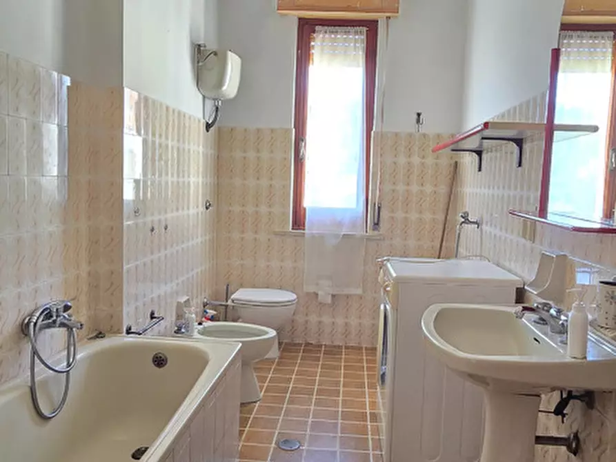 Immagine 8 di Appartamento in vendita  in Viale dei Feaci, 94 a Squillace