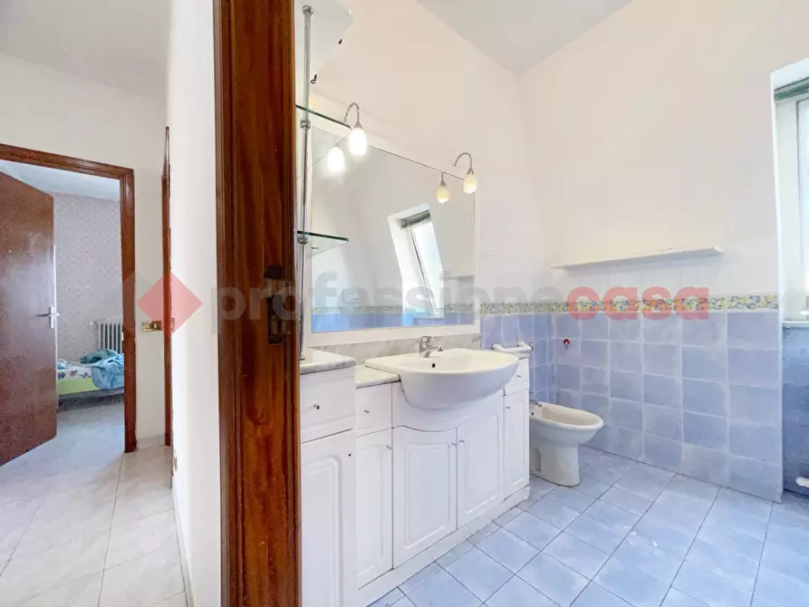 Immagine 17 di Appartamento in vendita  in Via dei Salici, 65 a Rieti