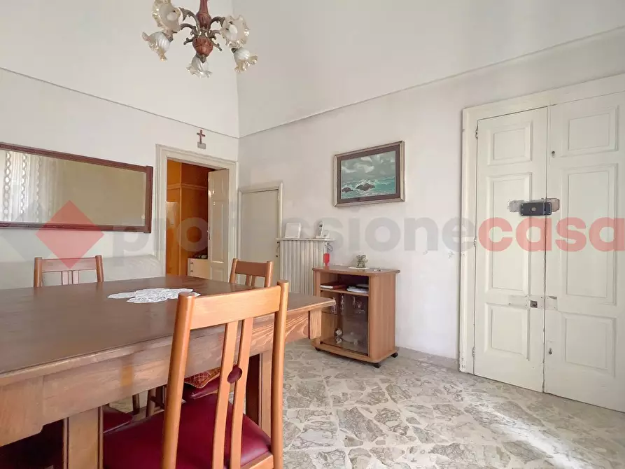 Immagine 2 di Appartamento in vendita  in Via BIXIO a Monopoli