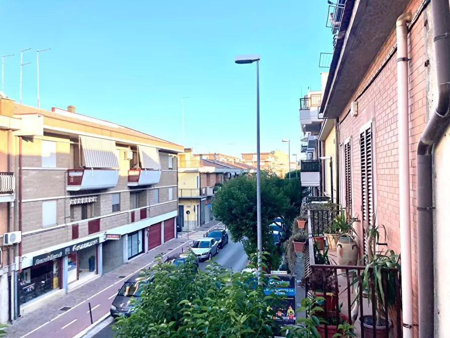 Immagine 2 di Appartamento in vendita  in Via don minzoni a San Severo