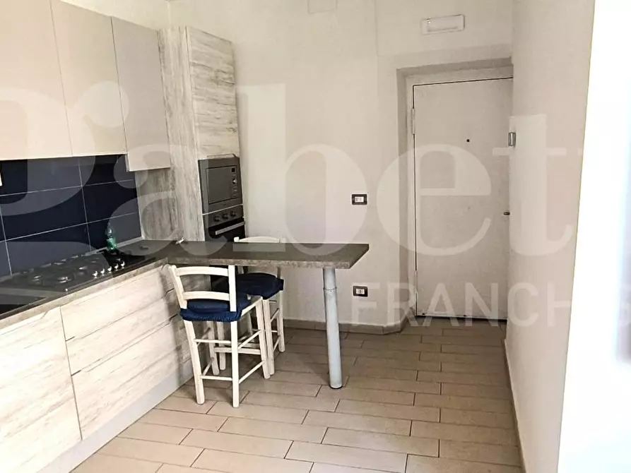 Immagine 2 di Appartamento in affitto  in Via Matteo Renato Imbriani a Napoli