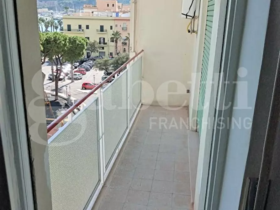 Immagine 10 di Appartamento in affitto  in Piazza Delle Sirene, 27 a Gaeta