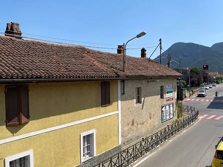 Immagine 31 di Palazzo in vendita  in Via Pinerolo Susa, 94 a Sangano