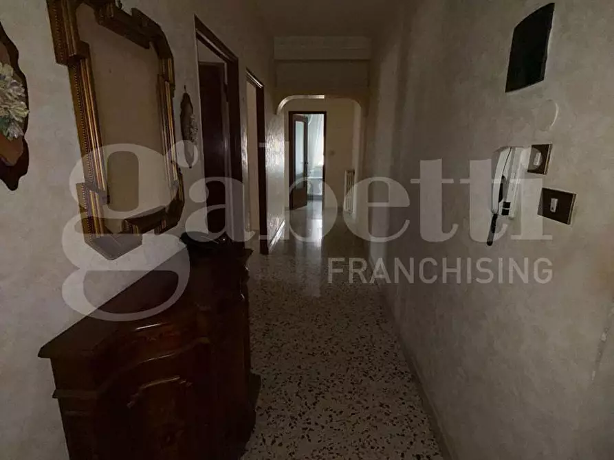 Immagine 3 di Appartamento in vendita  in Via E. Toti, 129 a Lamezia Terme