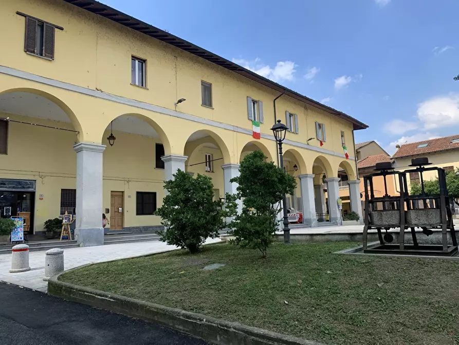 Immagine 1 di Appartamento in vendita  in Piazza GARIBALDI, 12 a Landriano